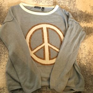 Venus peace size medium long sleeve